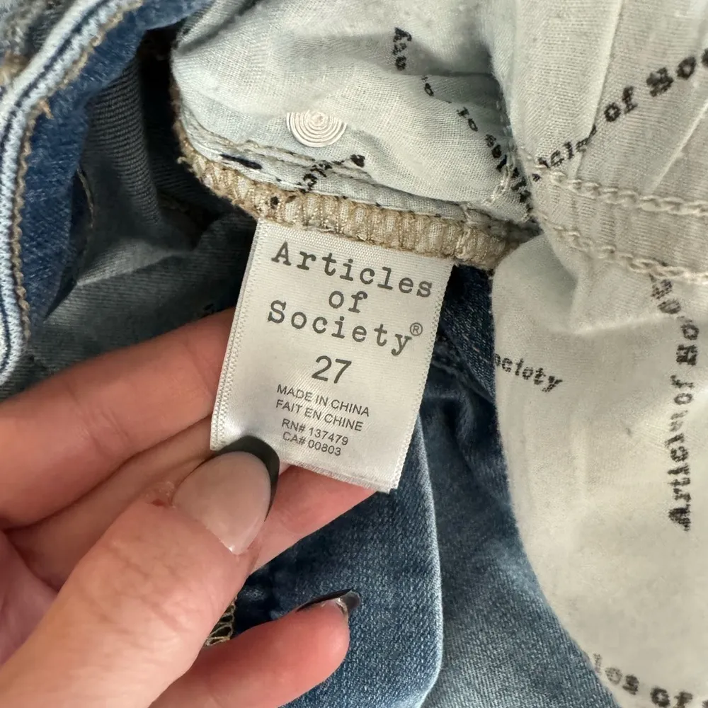 Women’s Heather High Waist Distressed Hem Crop Jeggings - Image 2