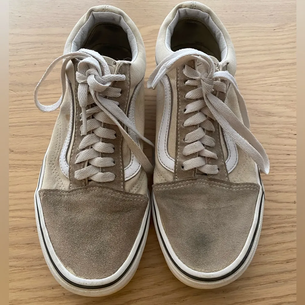 VANS Unisex Ivory White Suede Leather
Skateboard Sneakers Women's 8.0 - Image 2