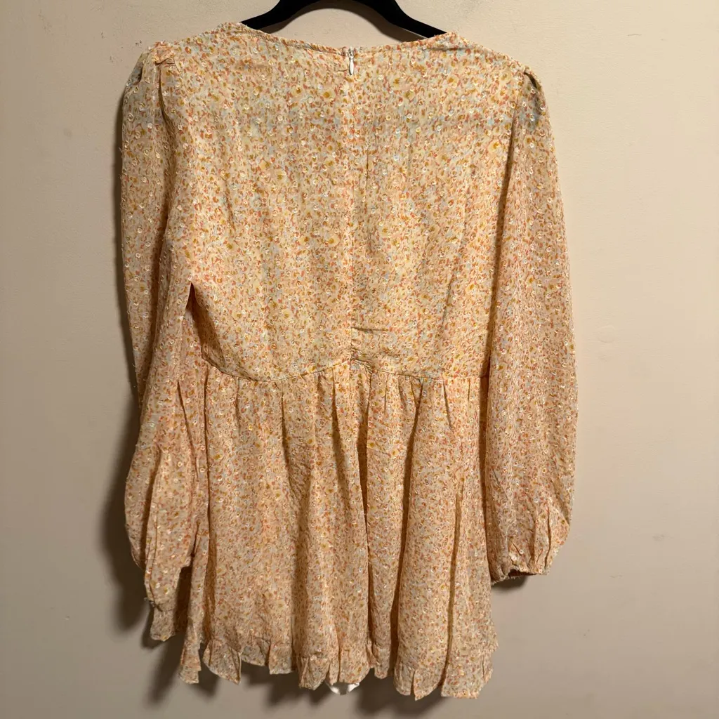 Petal & Pup Orange Floral Romper Long Sleeve Shorts Keyhole- Size 8 US - Image 4