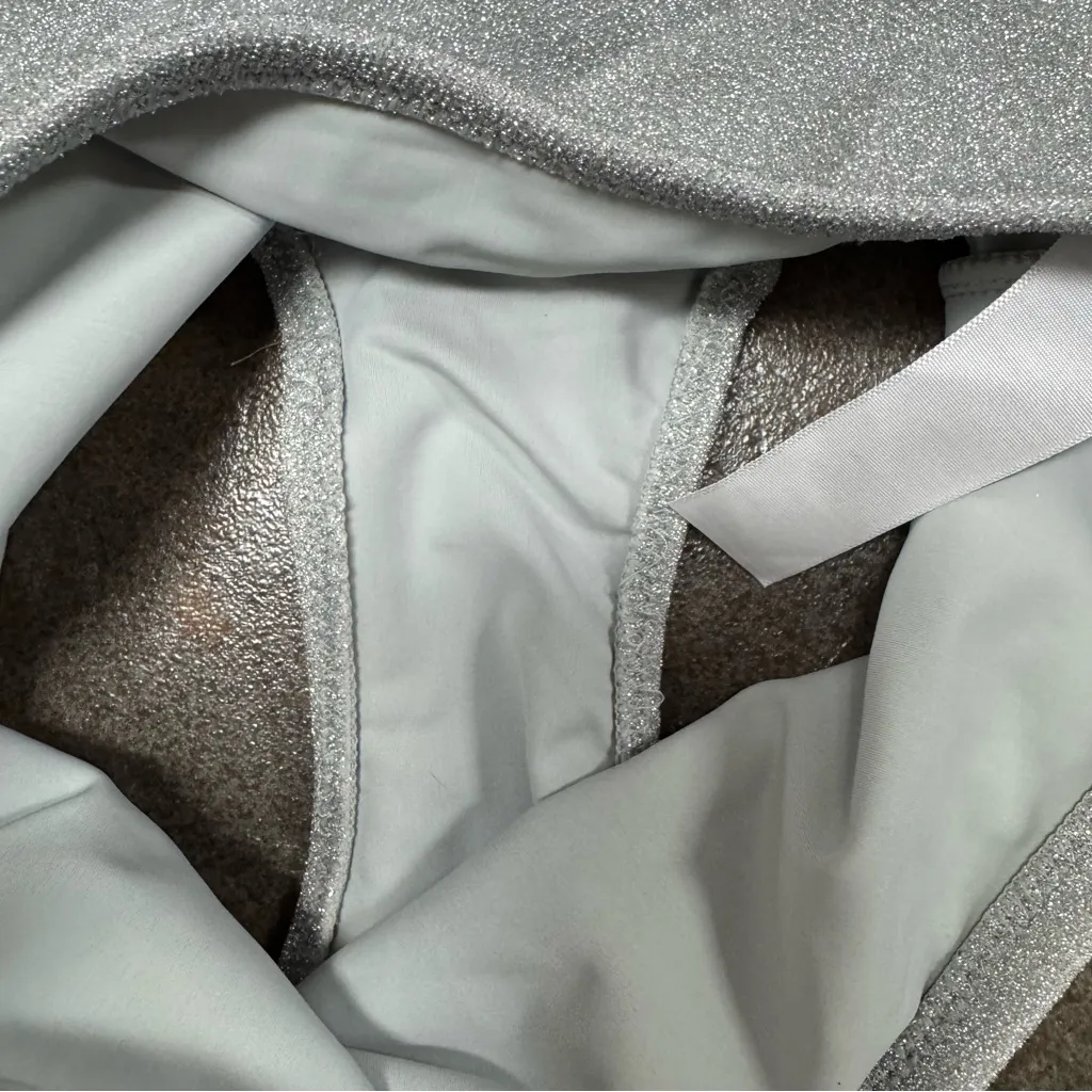 NEW Good American Glitter Sparkle Two Piece Swimsuit Bikini Silver 1 Small S NWT - Image 5