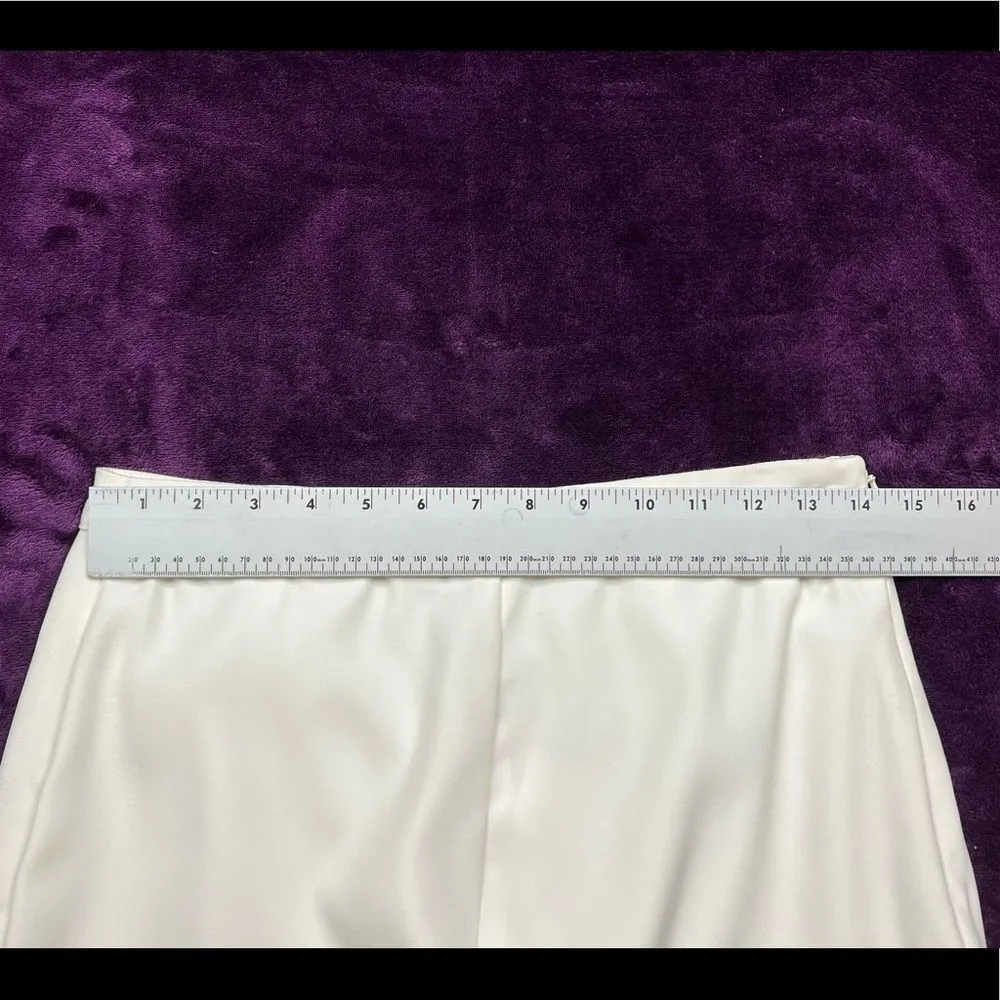 Cupcakes and Cashmere Lancer Shorts 6 White - Image 9