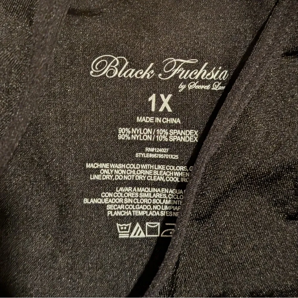 Womens‎ Plus 1X Black Waist Snatching Bodysuit Snap Crotch - Image 2