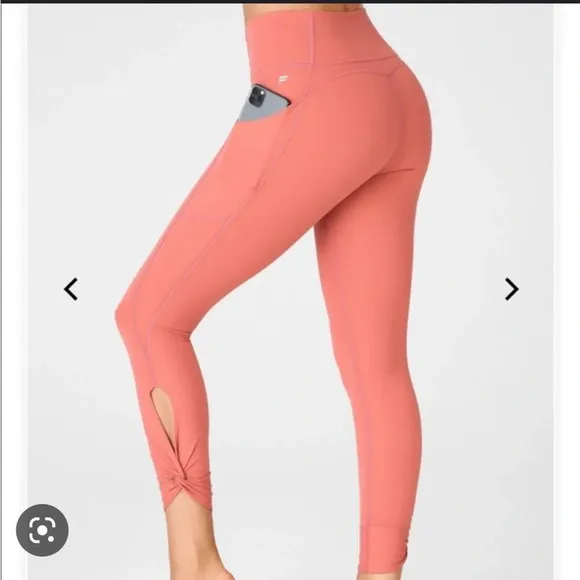 FABLETICS OASIS HIGH WAISTED 7/8 LEGGINGS - Image 2