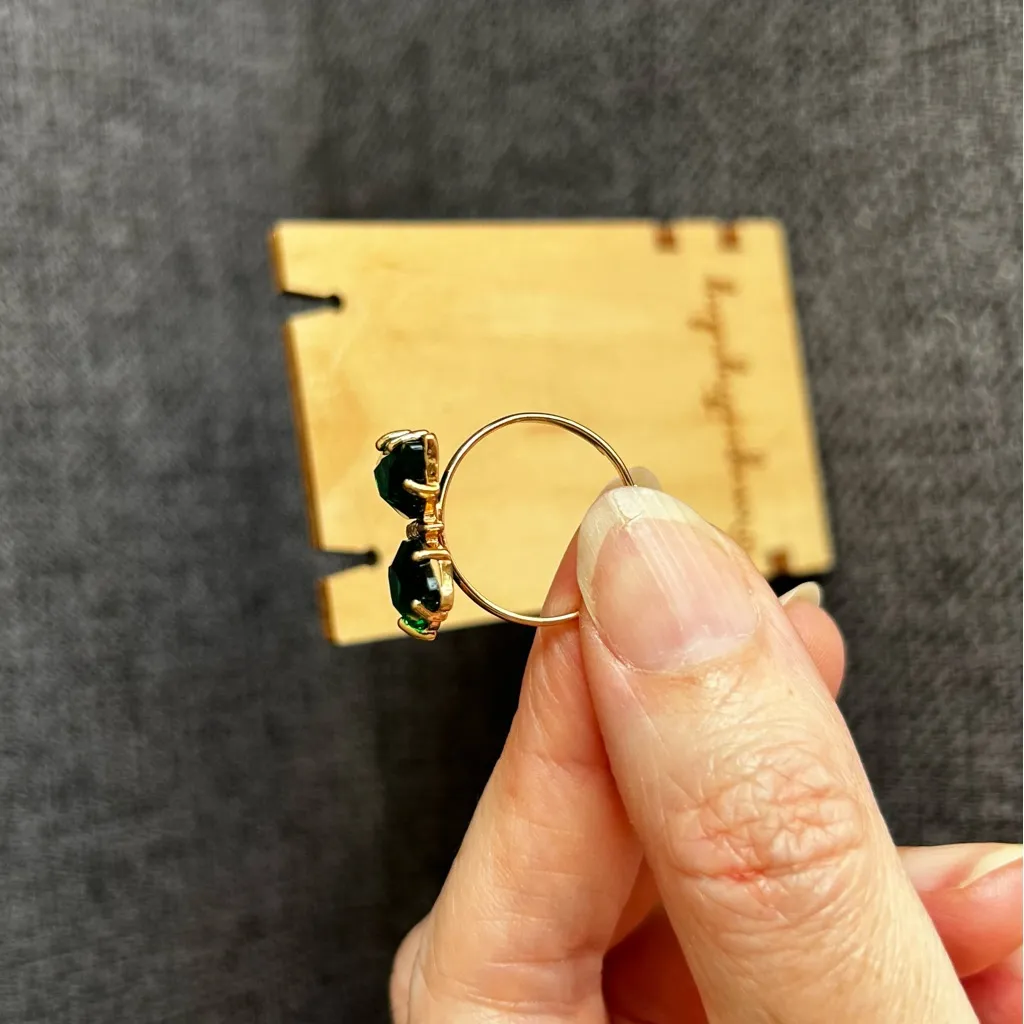 Pretty DARK EMERALD GREEN Butterfly Gemstone Fashion Ring, Gold, Adjustable - Image 6