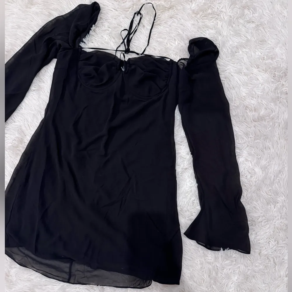 NWOT House of CB Babydoll Black mini long sleeves Dress sz L plus cup - Image 8