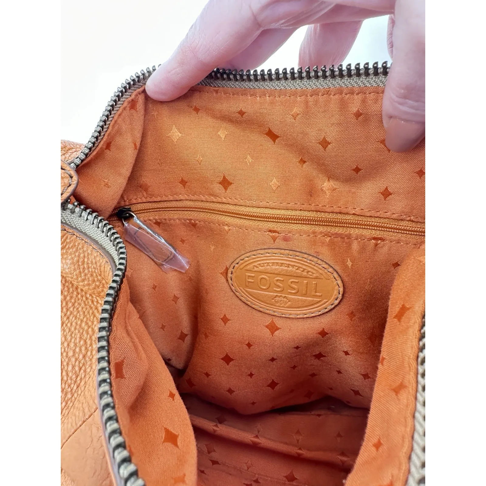 Fossil Vintage Rust Orange Cowhide Leather Zipper Hobo Pouched Shoulder Bag - Image 16