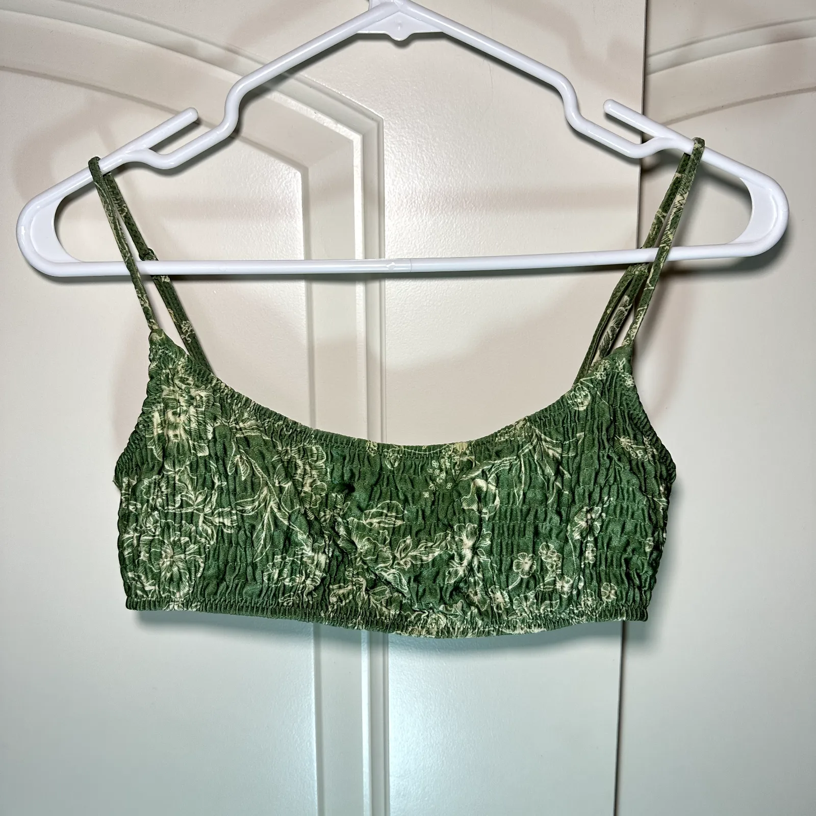 Triangl Sacramento Inesa Green Floral Ruched Bikini Top Square Neck Small + Green - Image 2