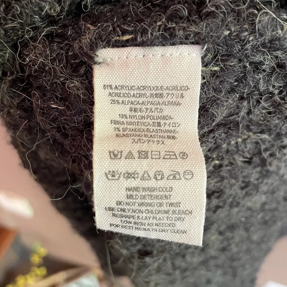 Free People Oversized Bouclé V-Neck Cardigan Small‎ - Image 9