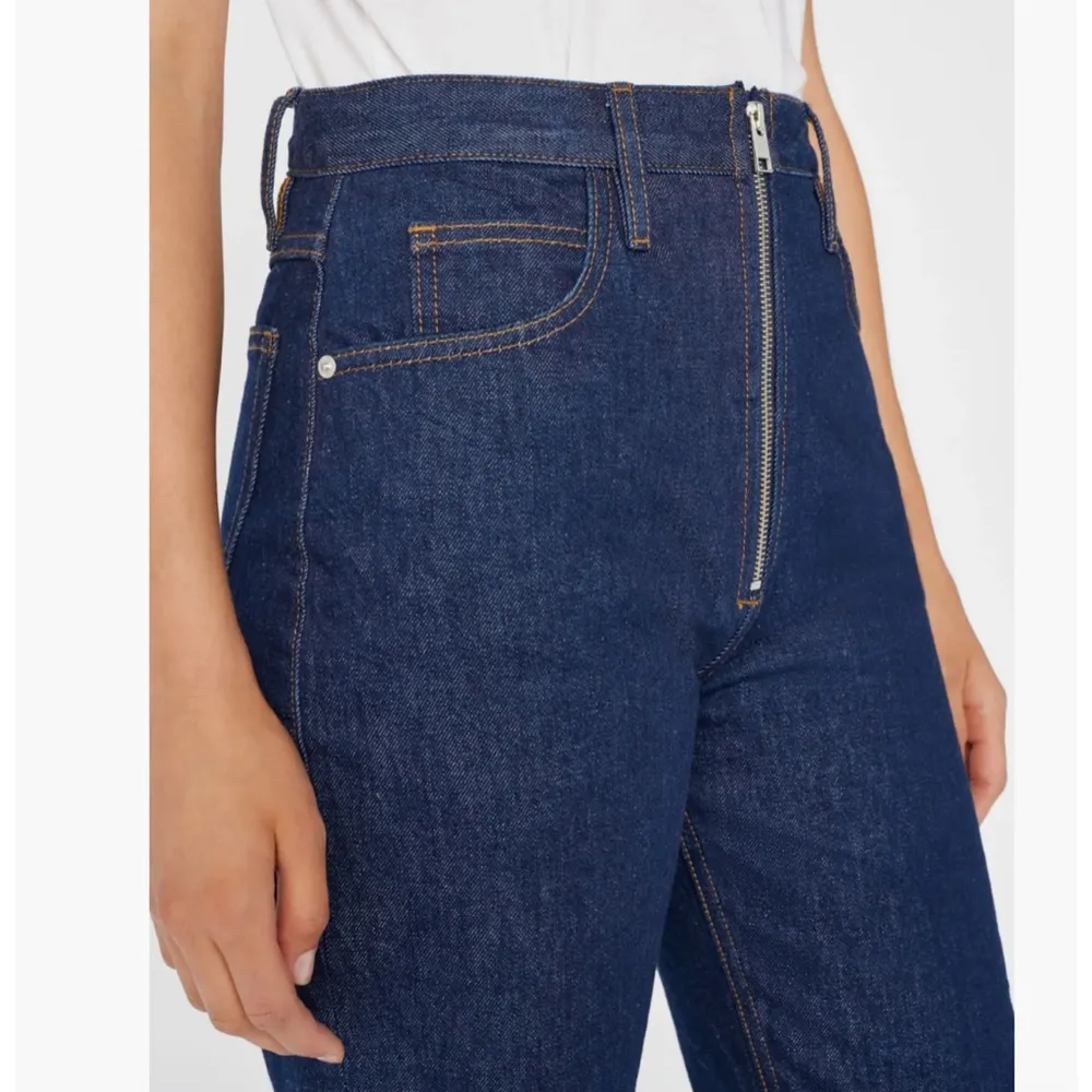 Frame Le High 'N' Tight Straight Leg Jeans in Rinse Size 23 NWT - Image 4