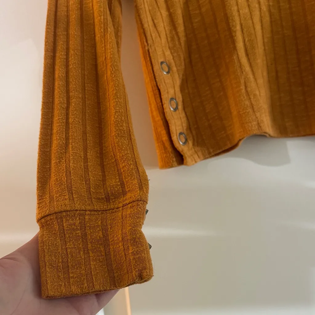 Marigold Long Sleeve Ribbed Top - Image 3