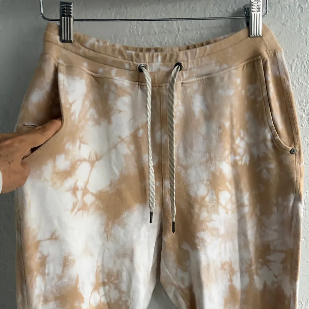 Vuori Women’s Tie-Dye Jogger Pants - Tan and White - Image 2
