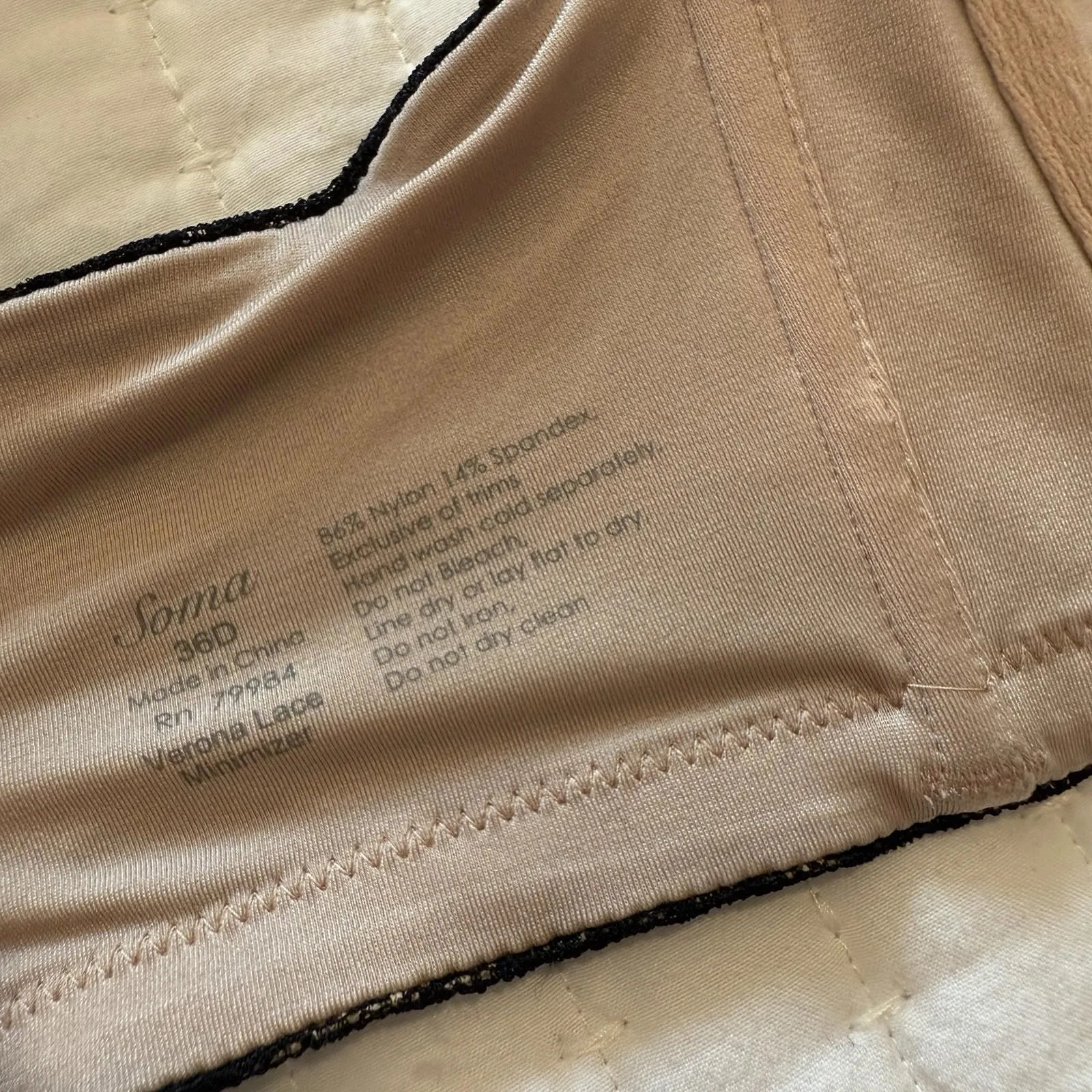 Soma 36D Verona Lace Minimizer Bra Black Nude Underlay Floral Lace Unlined Size undefined - Image 7