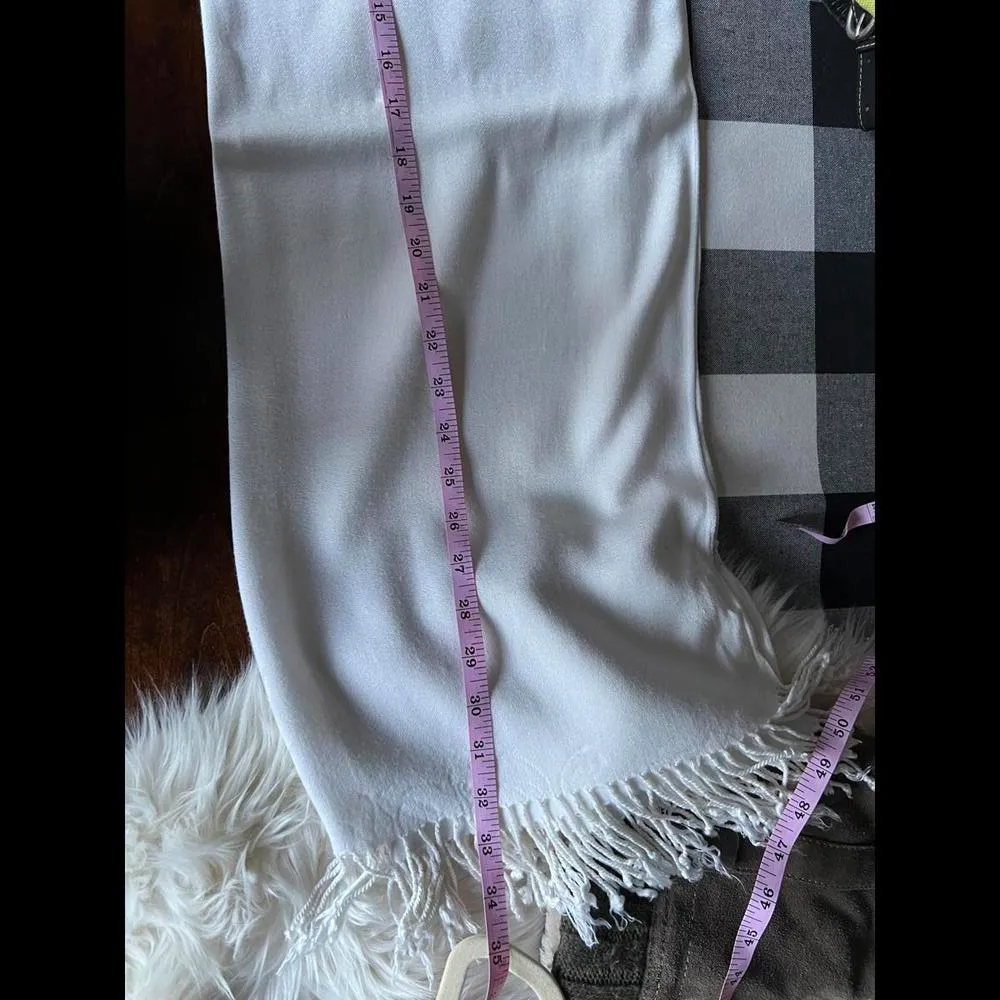 Winter white Oversized Scarf/ Shawl - Image 5