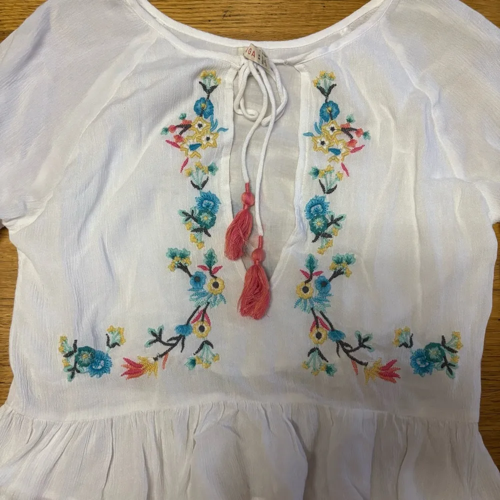 Raga Floral Embroidered Coastal Cowgirl Western Boho Chic Peplum Crop Blouse XS - Image 2