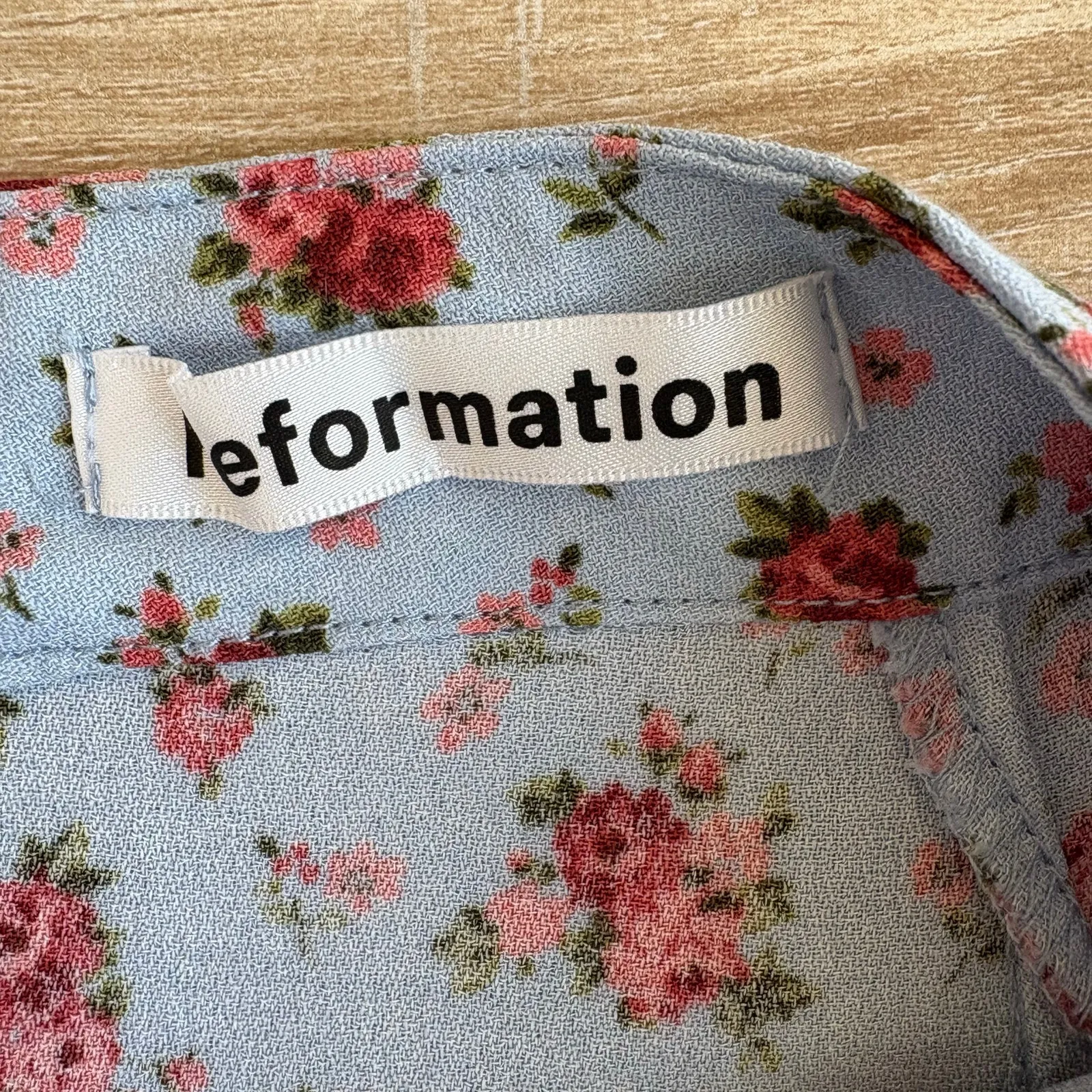 Reformation Flounce Skirt in Blue Floral Petunia Size 4 - Image 2