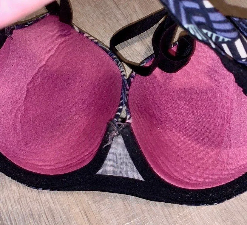 PINK - Victoria's Secret Victoria’s Secret Pink wear everywhere lightly lined bra 32DD - Image 8