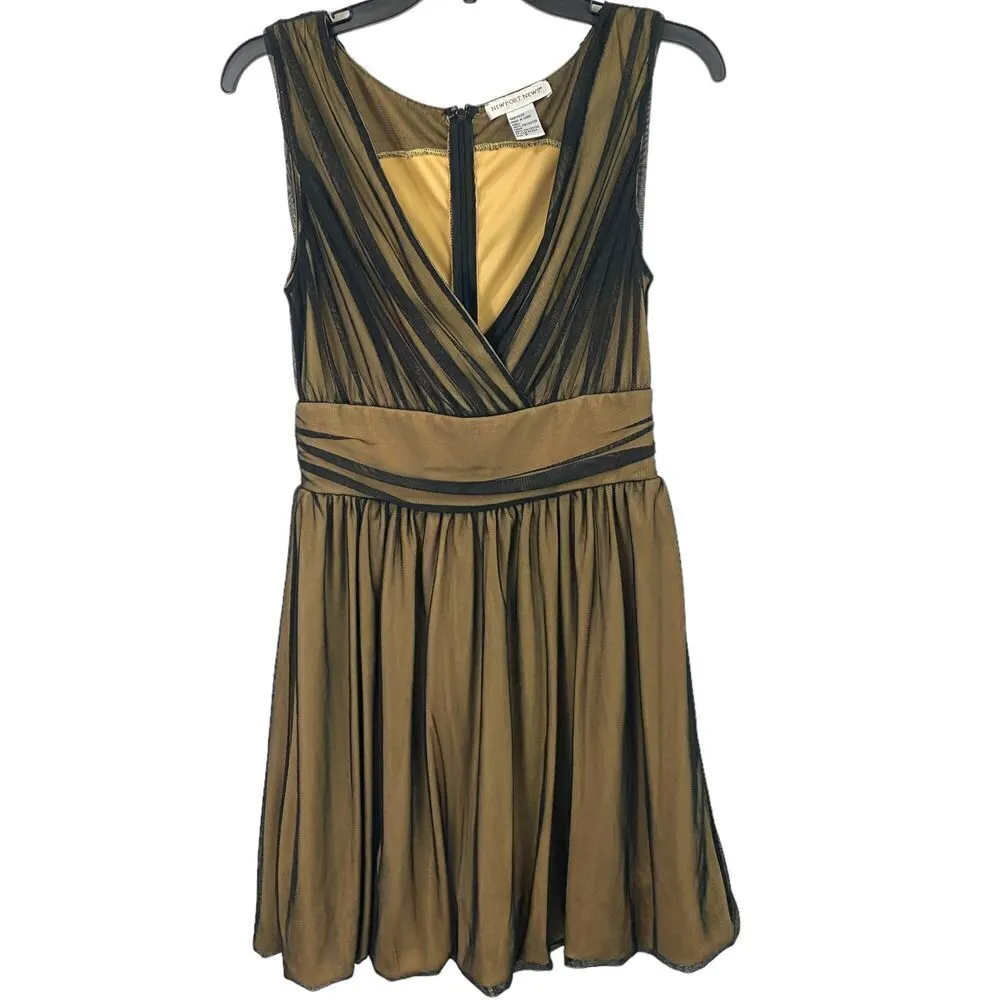 Newport News Mini Silhouette Dress Size 6 - Image 2