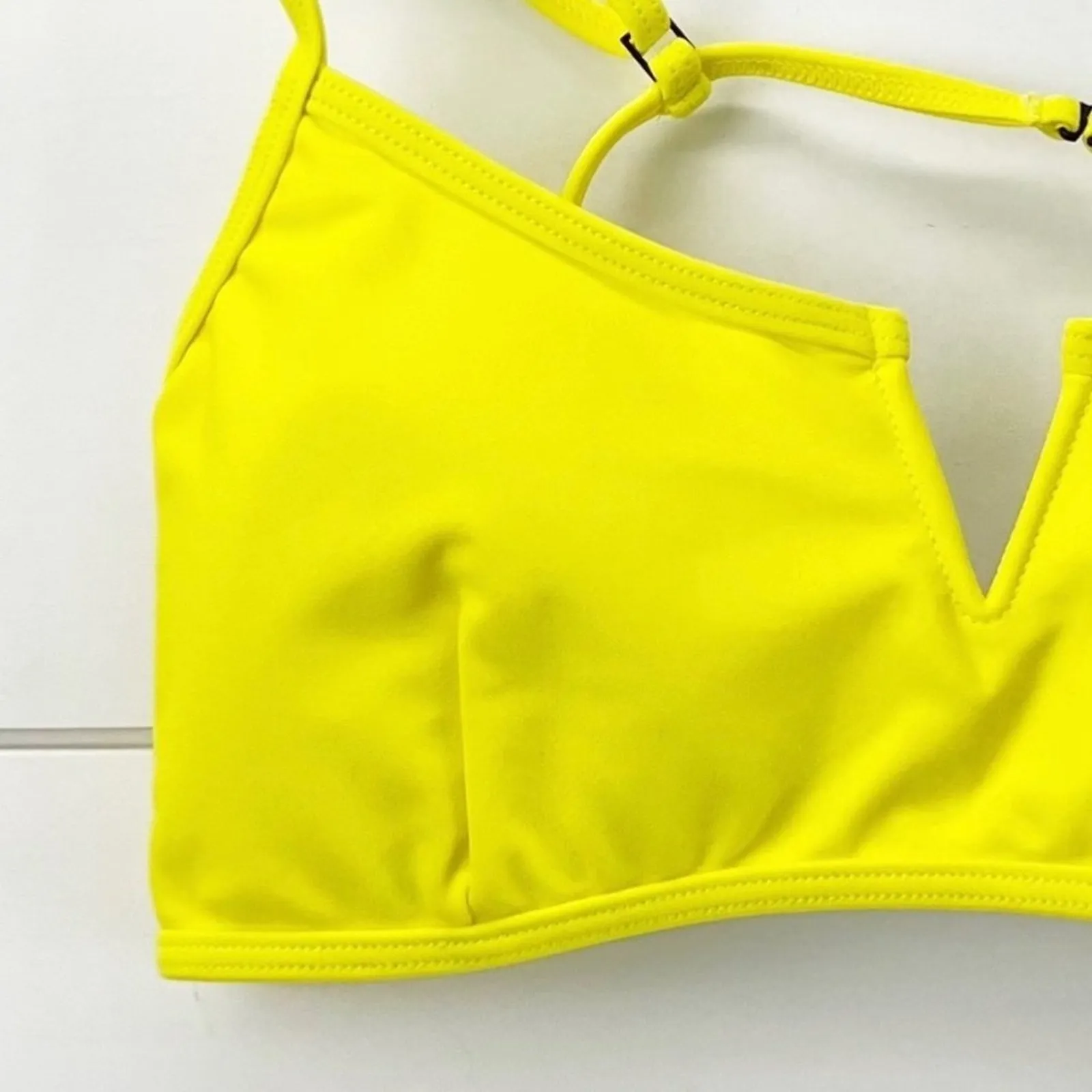 Kendall + Kylie Womens L Flutter Ruffle Bikini Top Neon Yellow‎ Strappy Flirty - Image 3
