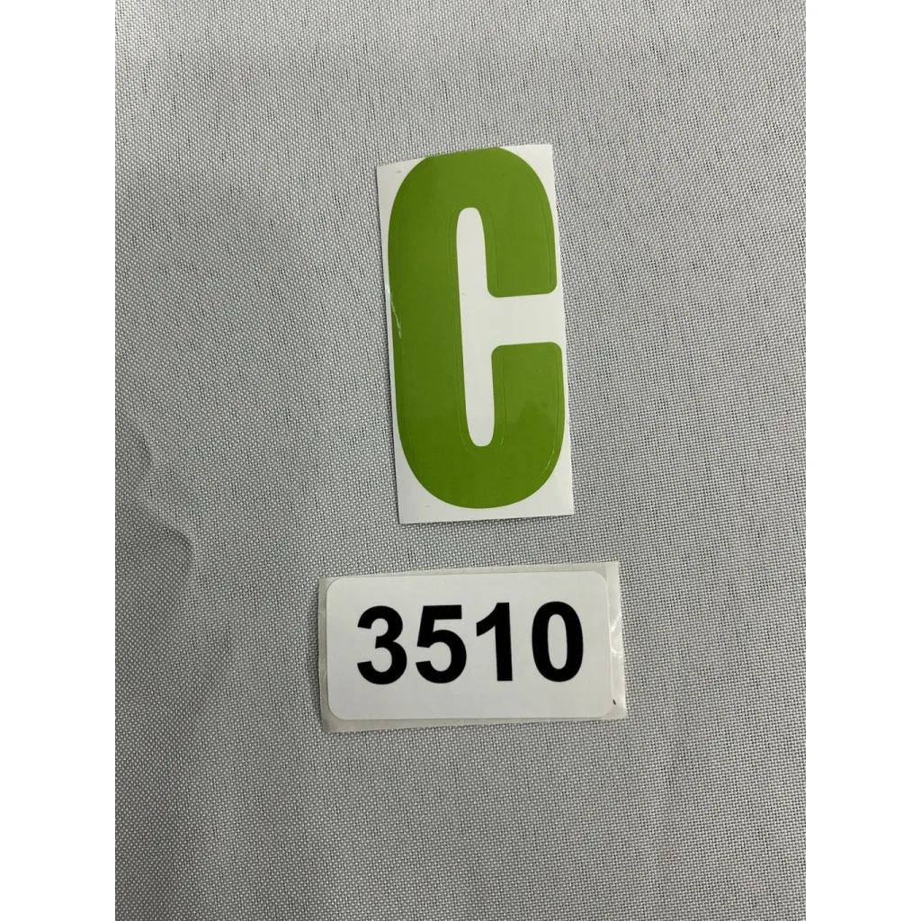 Womans Kenzie Jeans The Juliet High Rise Slim Distressed Frayed Size 14/32 Blue - Image 9