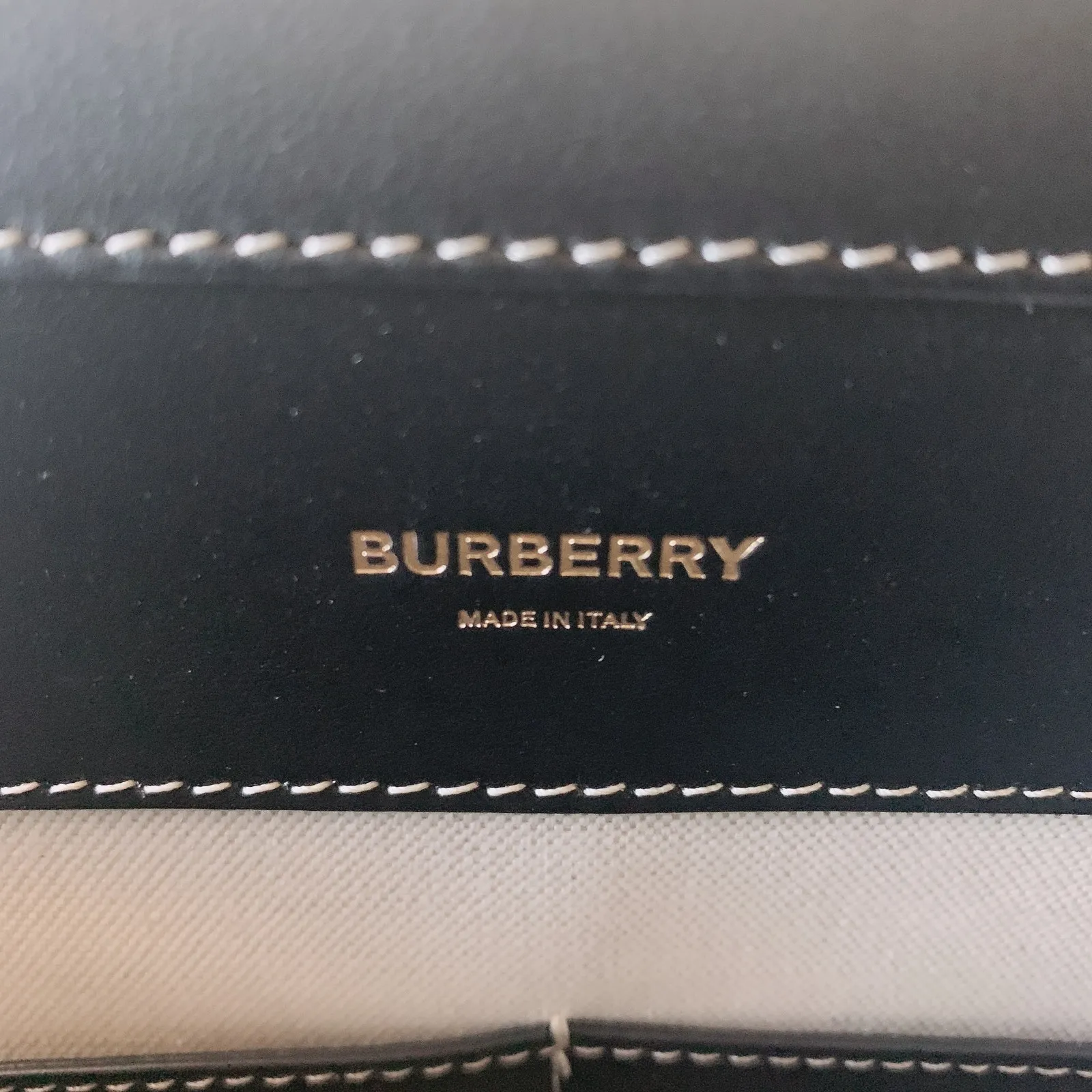 Burberry Medium Pocket Bag - Black/Tan - Image 12