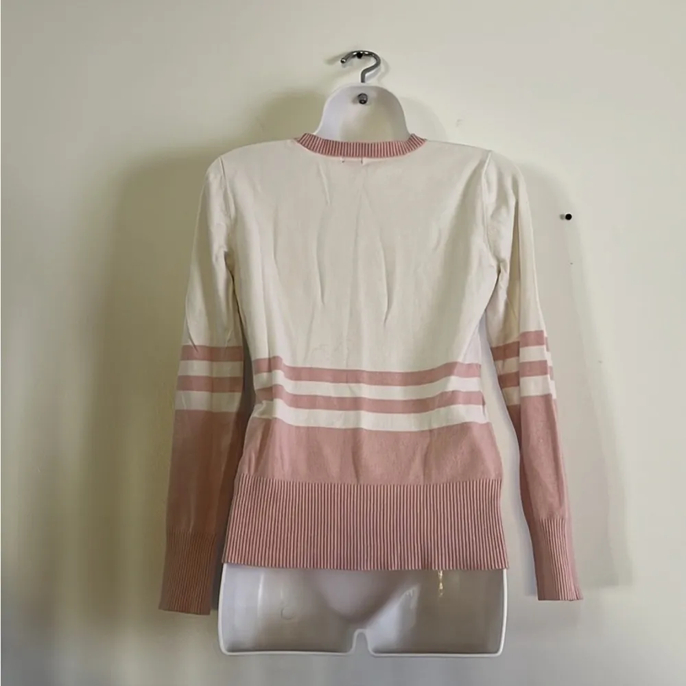 Guess sweater with rhinestones - Image 11