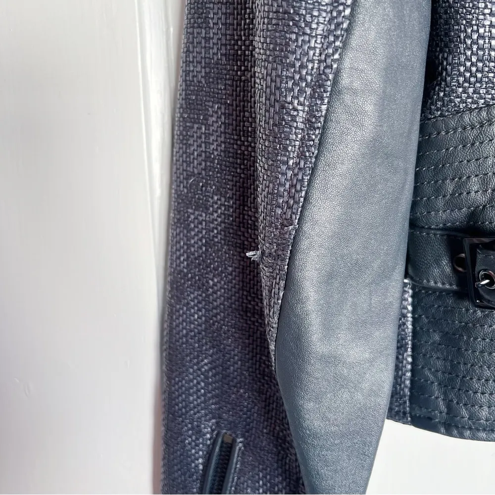 Monika Chiang • moto jacket leather woven asymmetrical zip navy blue cropped - Image 10