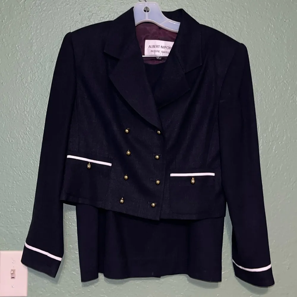 Albert Nipon Vintage Navy Wool 2 Piece Suit 12P - Image 4