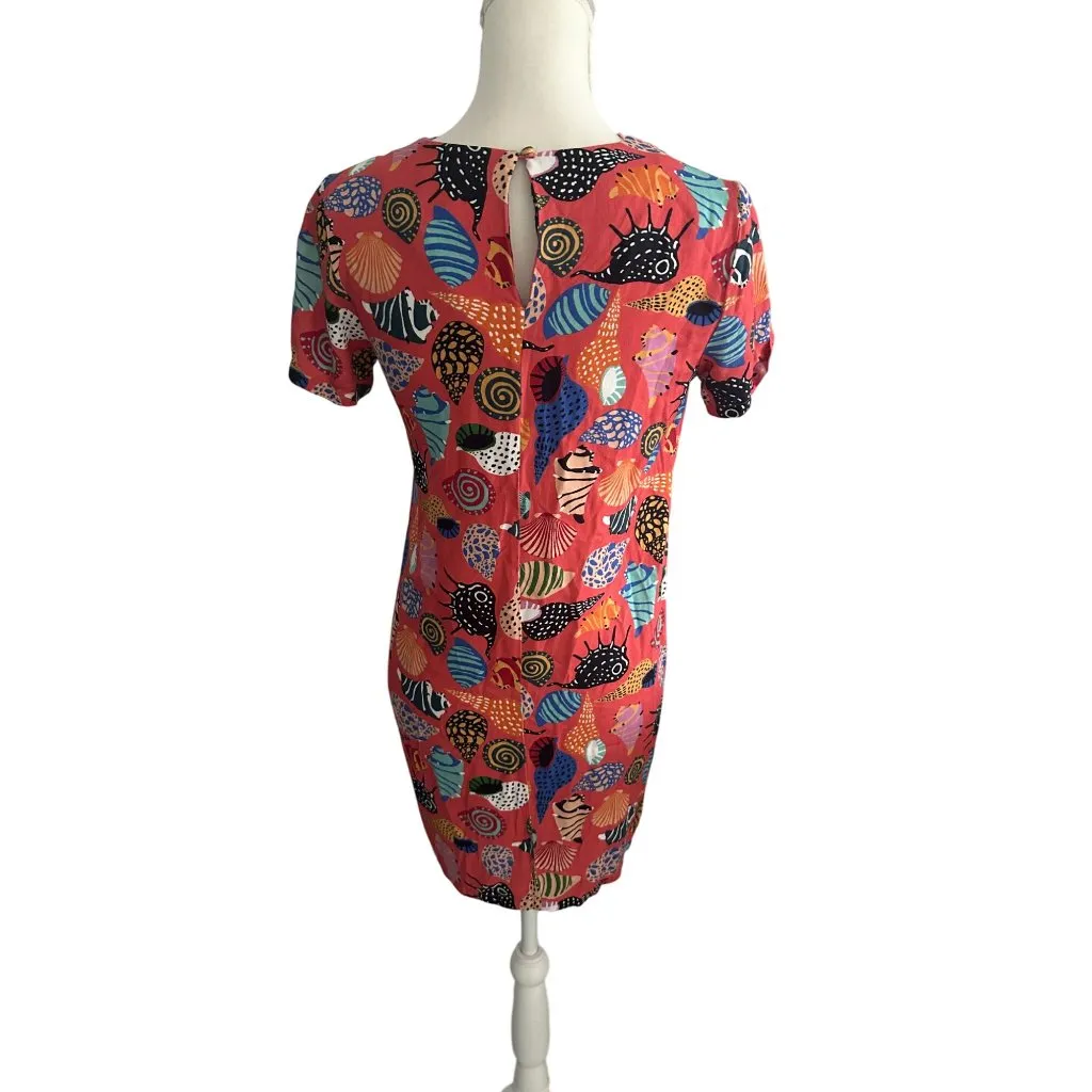 COREY LYNN CALTER Coral Seashell Print Short Sleeve Dress Size Small Red - Image 3