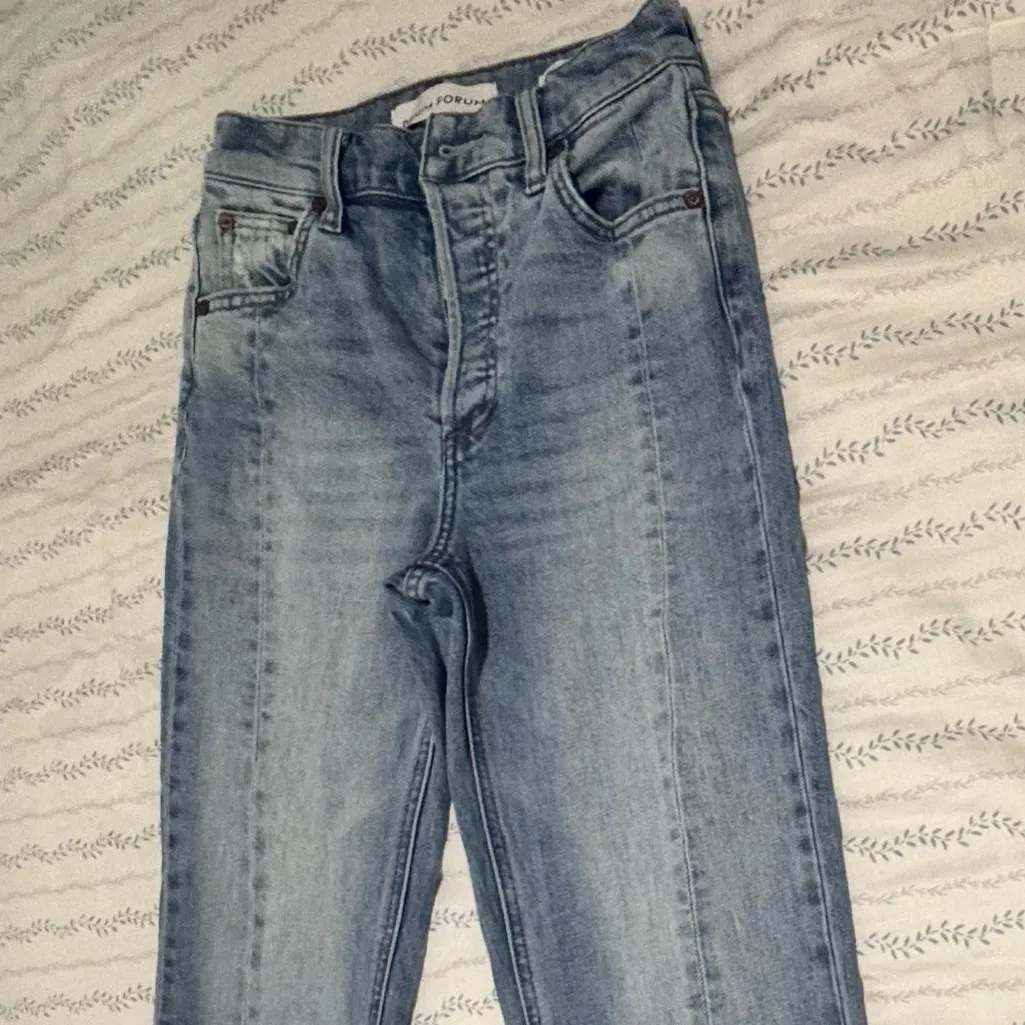 Aritzia Denim Forum The Arlo High Rise Straight size 23 - Image 3