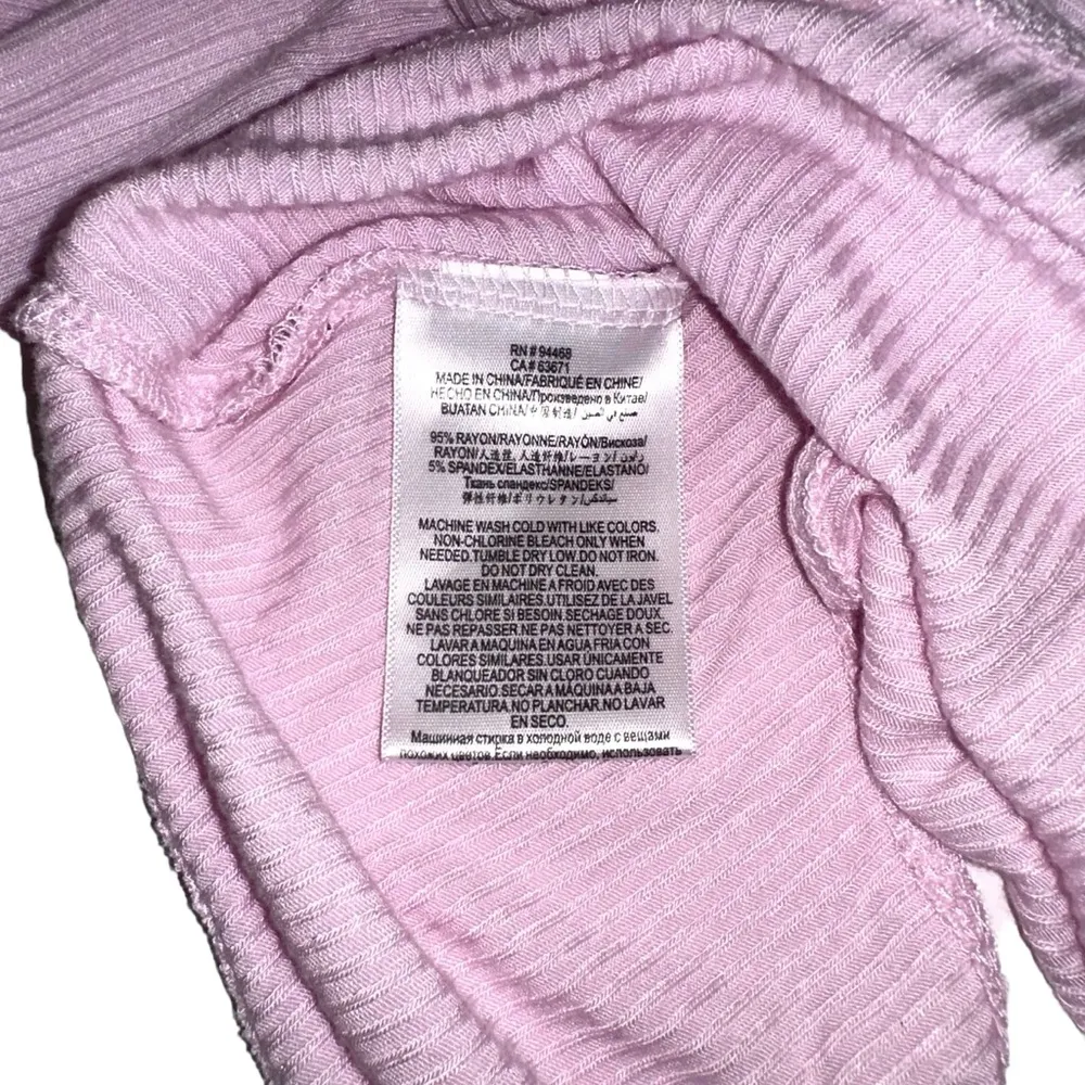 NEW BCBGeneration Surplice Ribbed Sleeveless Bodysuit in Lilac MEDIUM - Image 6