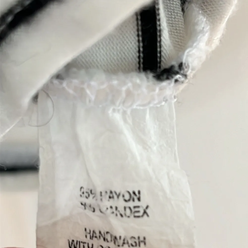 Fuchsia Black and White ColorBlock Top Pink - Image 6