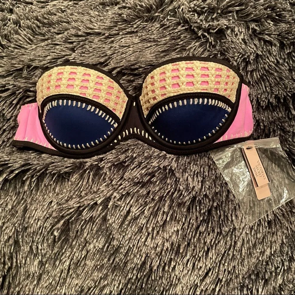 🎀NWT 🎉 Victoria’s Secret FLIRT BANDEAU TOP🎀 - Image 3