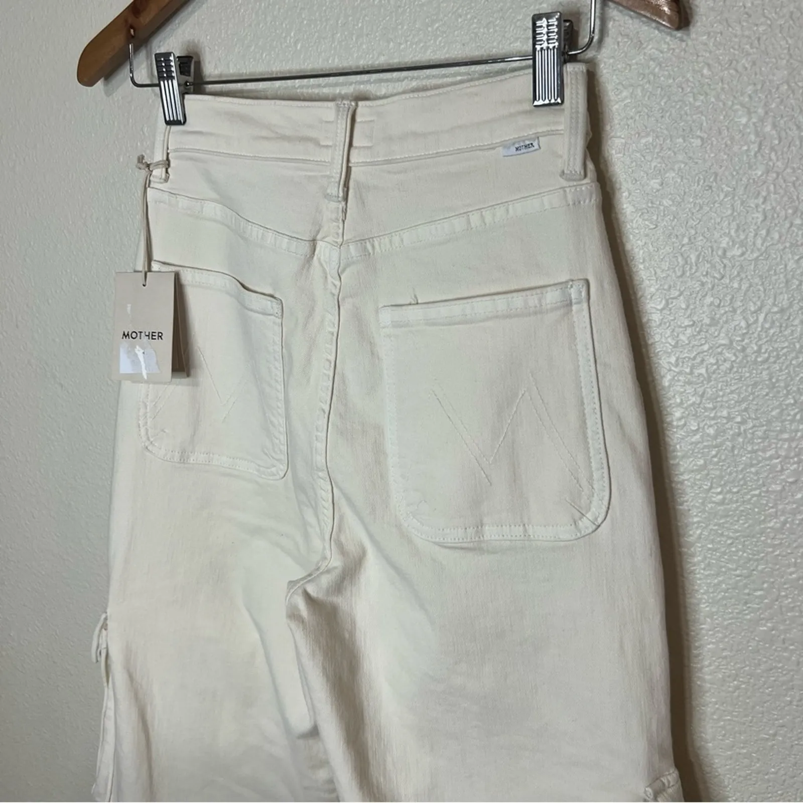 MOTHER The Curbside Cargo Flood Jeans in Egg Eggnog Cream NEW 26 White - Image 11