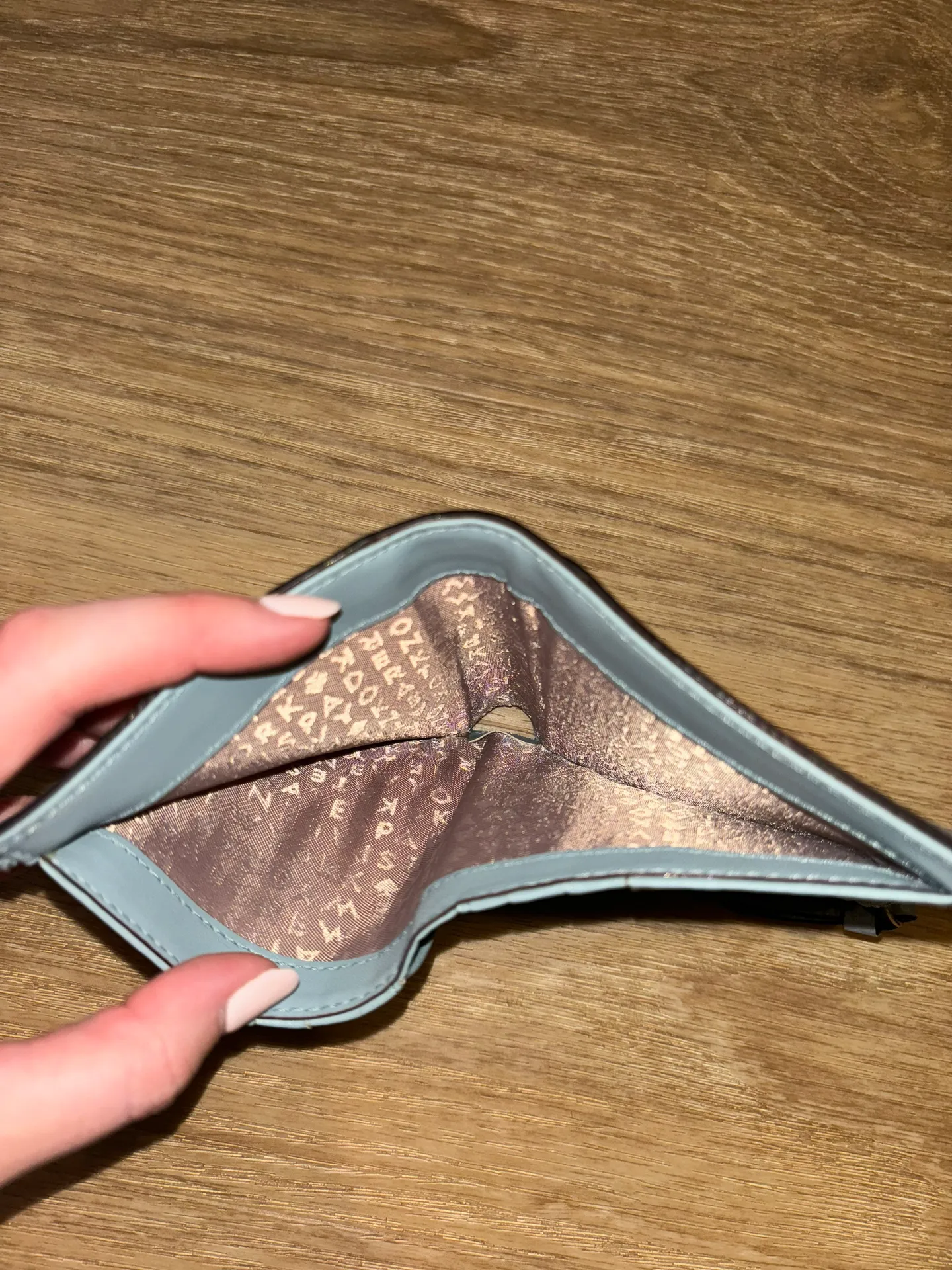 Kate Spade Small Zip Card Holder - Image 4