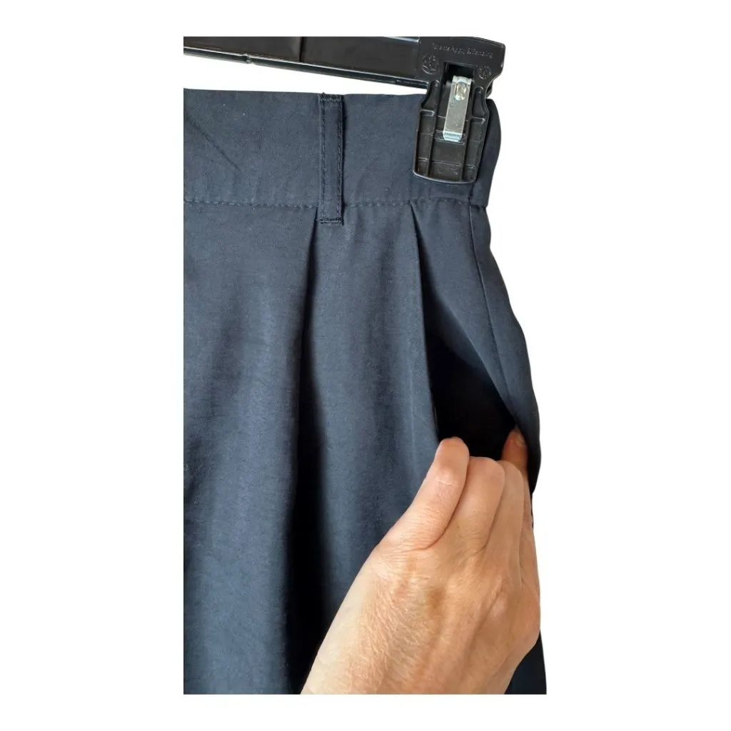 Zara Shorts Women‎ XS Black High Rise Pleated Front Short Gothic Preppy Outdoor - Image 5