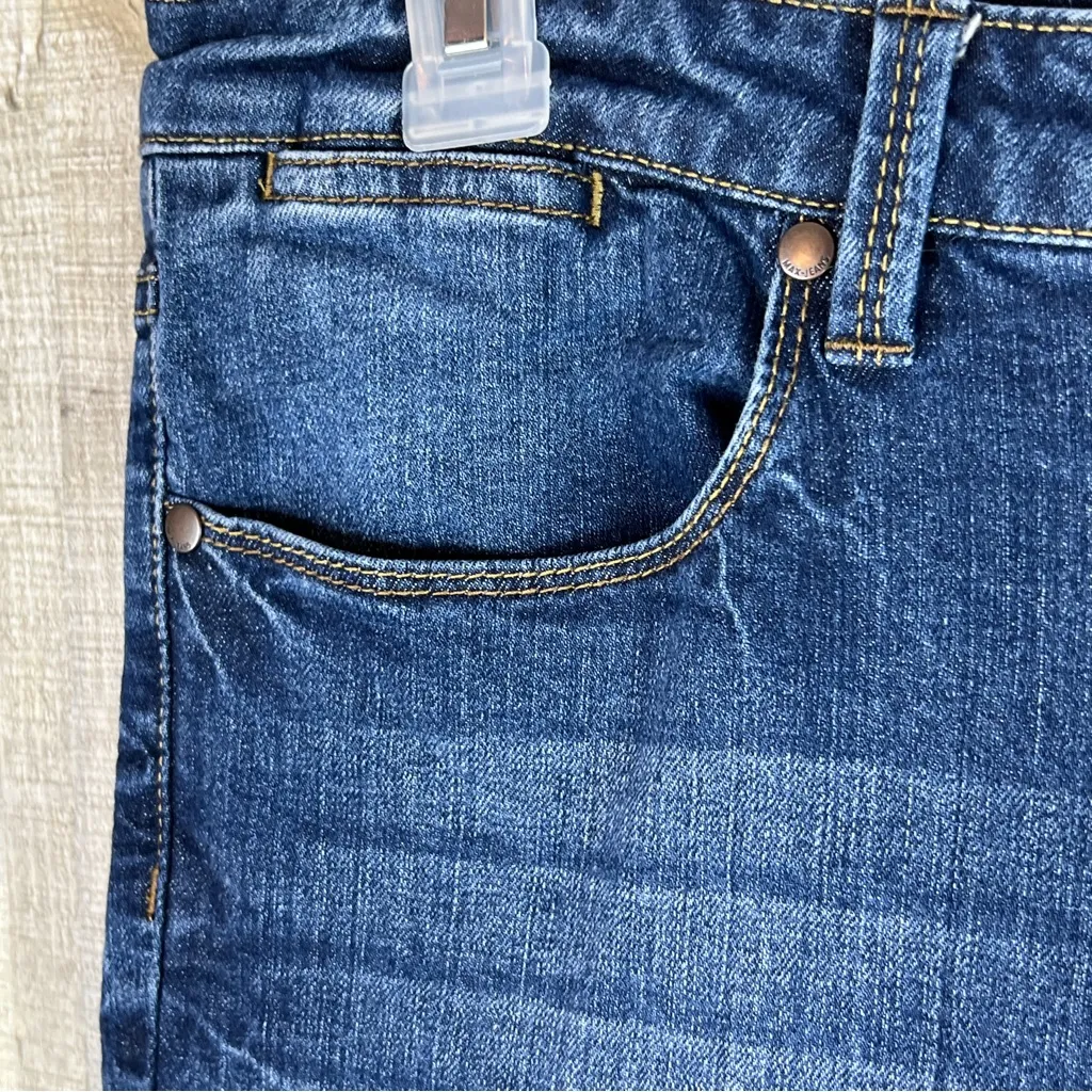 Max Jeans Size 4 Skimmer Cropped 5 Pockets Belt Loops Dark Blue Wash Jea… - Image 8