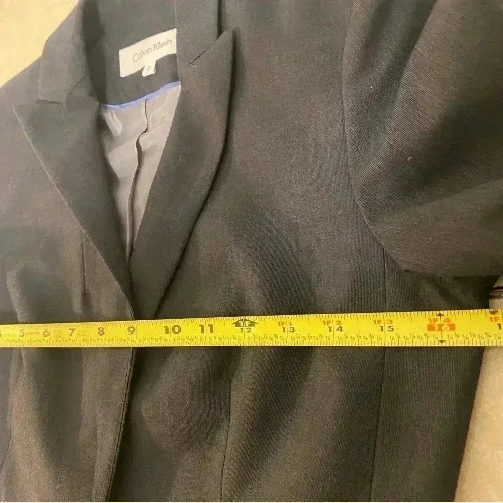 Calvin Klein Navy Blue Short‎ Singe Button Blazer Jacket size 2 - Image 6