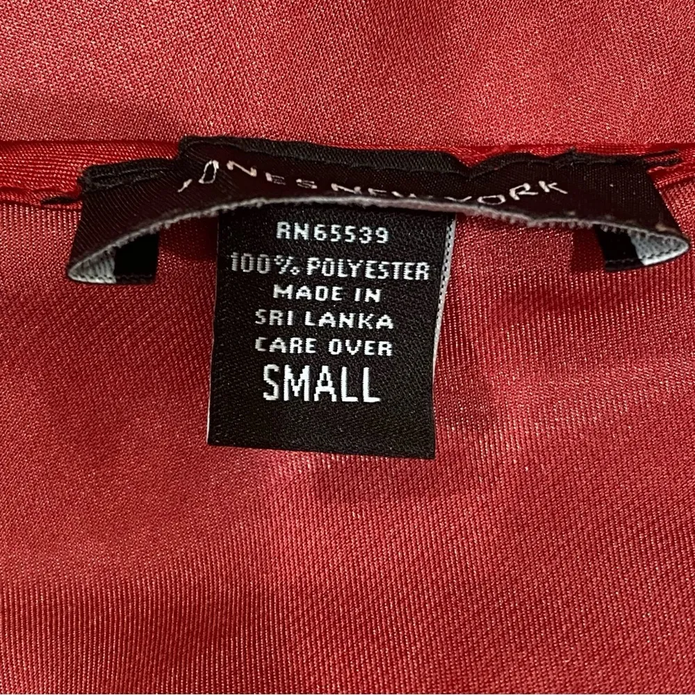 Beautiful Vintage Satin Red Gold Maxi Nightgown - Image 9