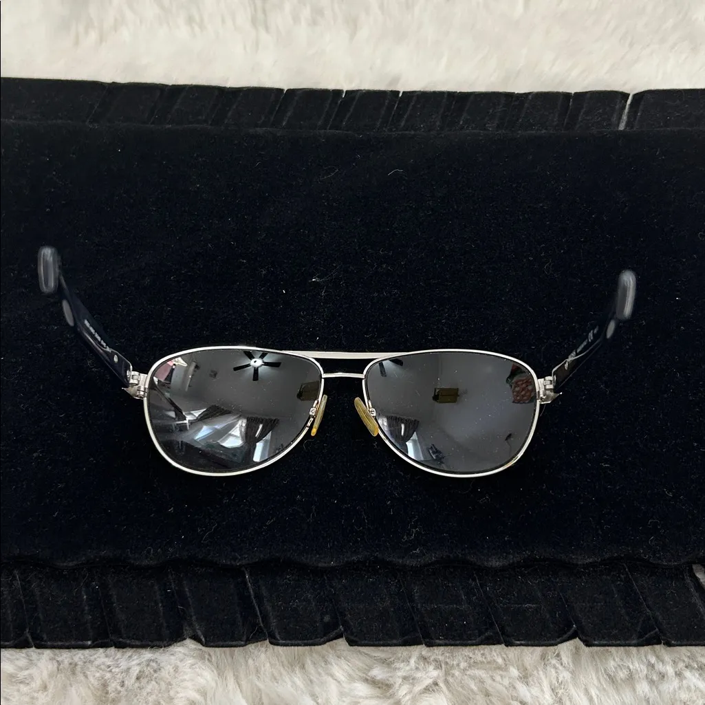 Hugo Boss Silver Metal Aviator Sunglasses - Image 3