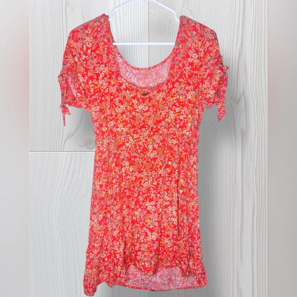 ONEILL Women’s Luciana Tie-Sleeve Ditsy Floral Flowy Dress - Image 3