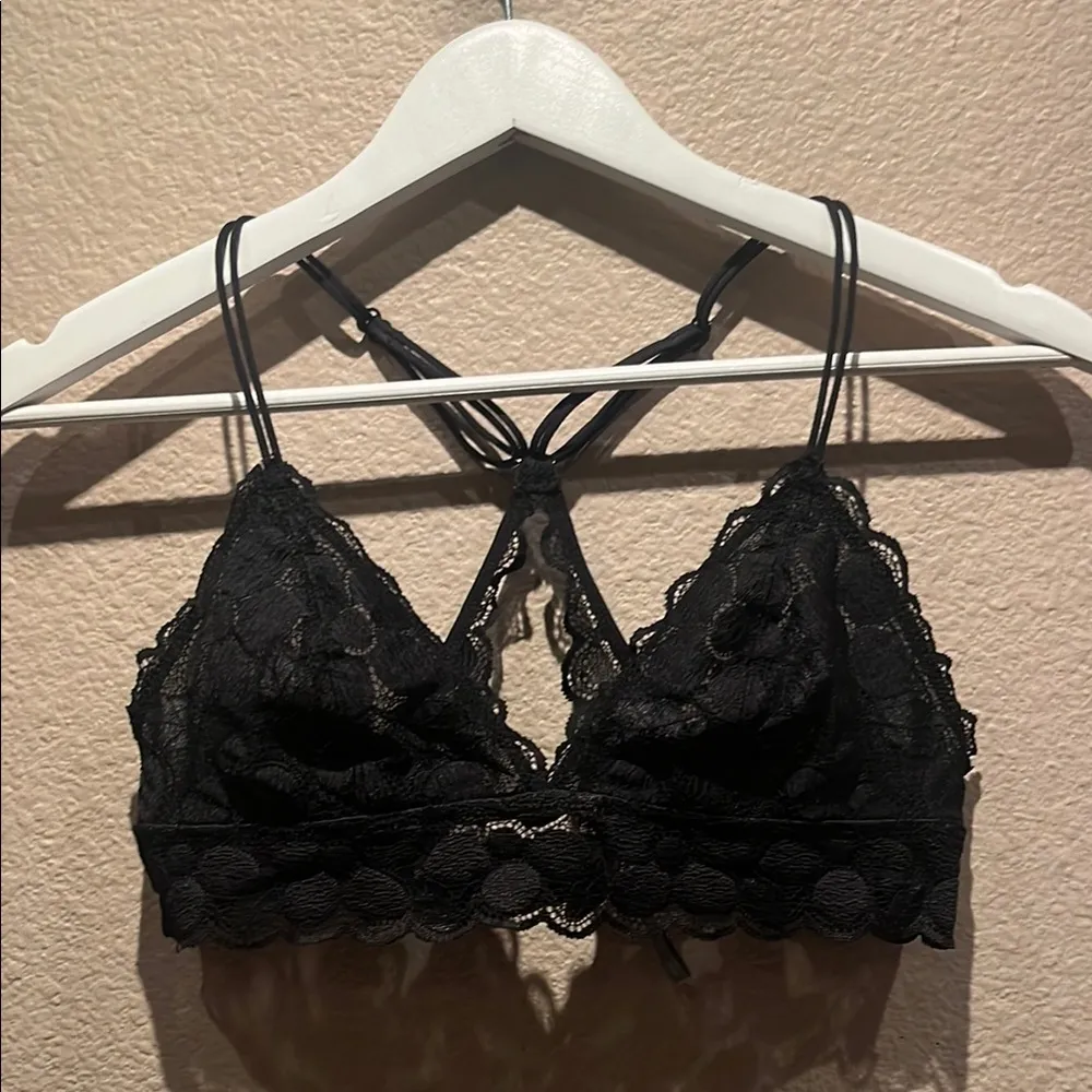 Aerie Women’s Black Lace Bralette Size Medium - Image 2