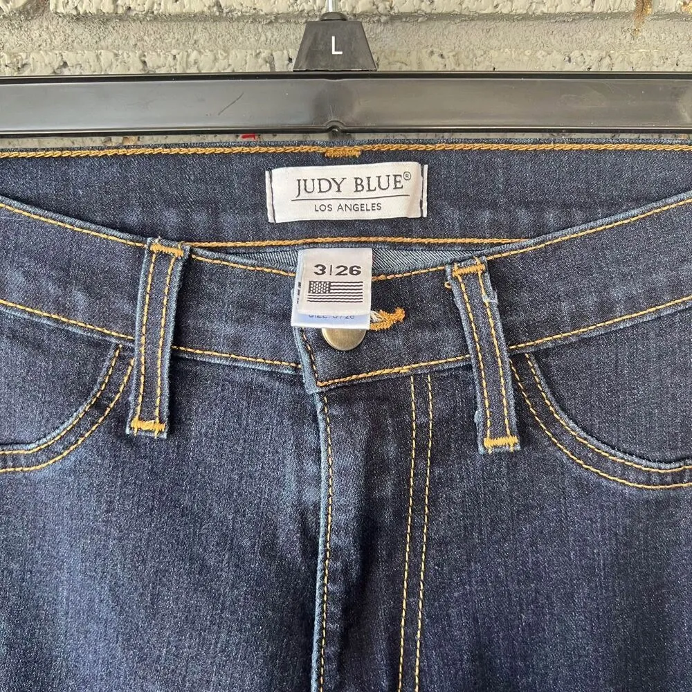 Judy Blue Flare Leg Jeans Dark Wash Womens Size 3 /26 - Image 4