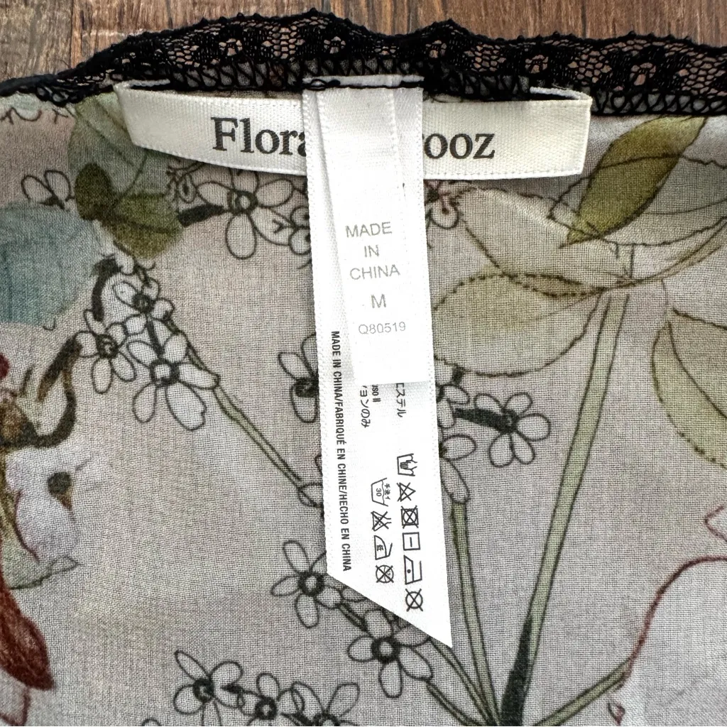 FLORA NIKROOZ short floral sheer wrap intimates robe, size M - Image 5