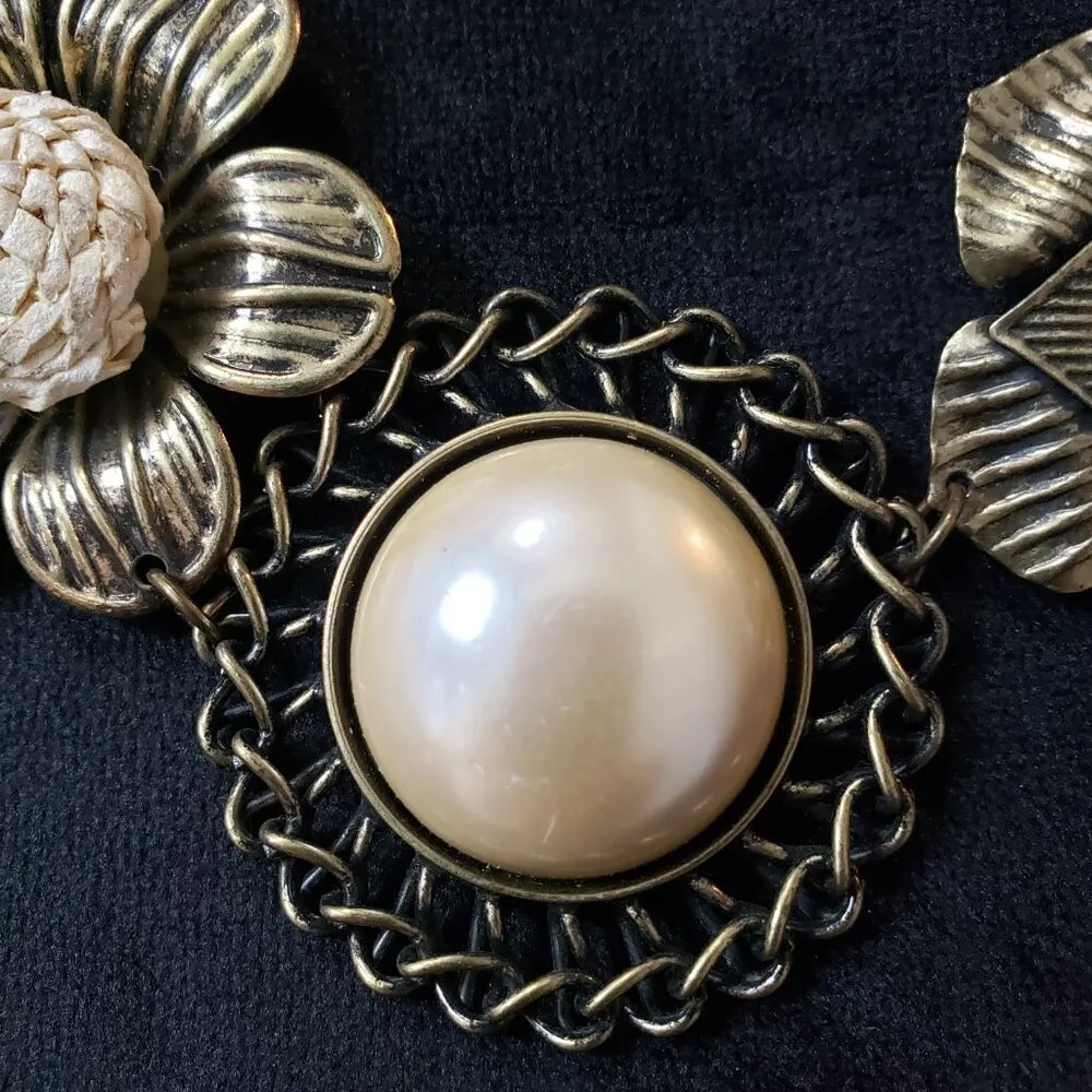 Womens White Beige Faux Pearl Gold Tone Magnolia Flowers Necklace with Lobster - Image 3