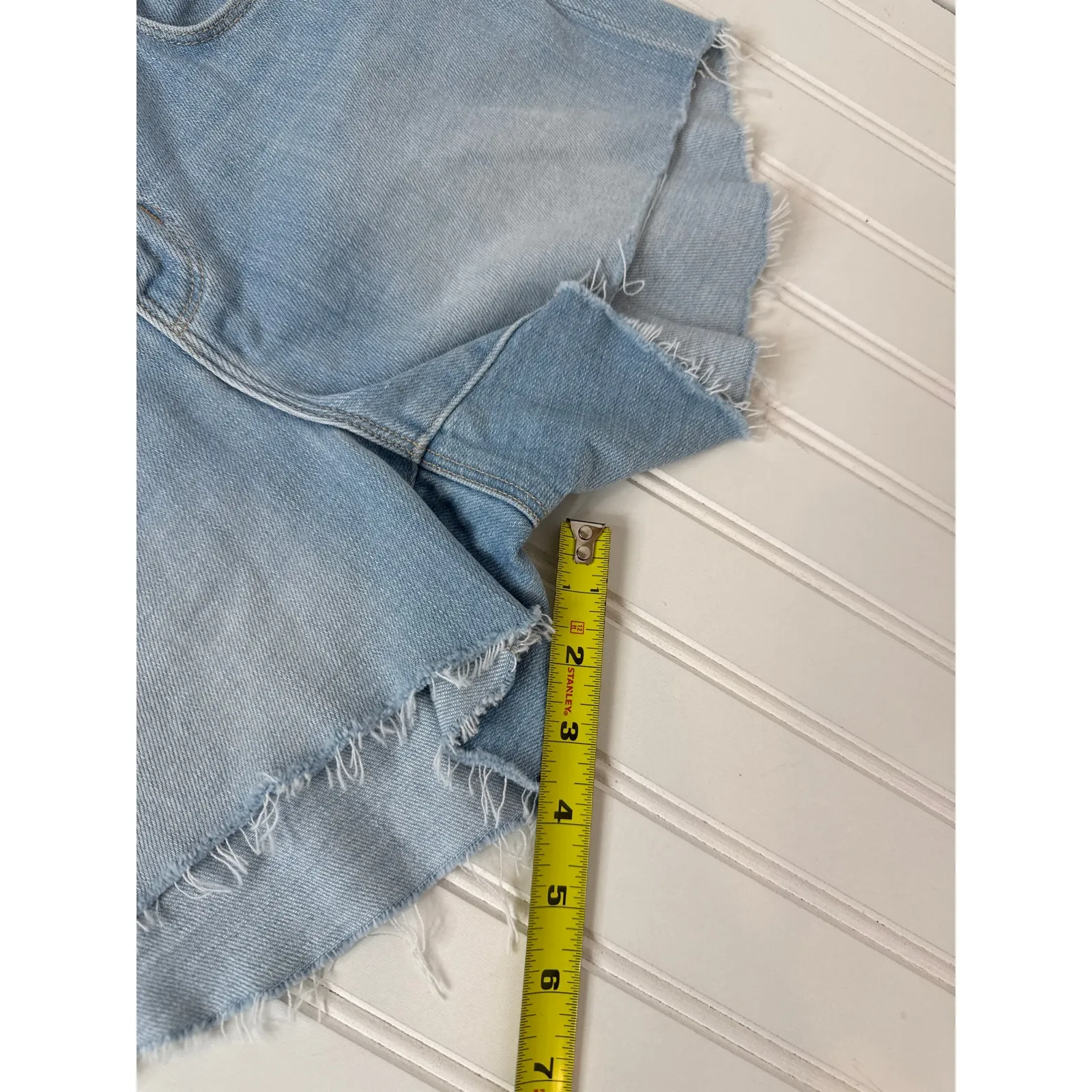 NWT L’AGENCE Audrey Denim Shorts Light Wash Blue & Cream Raw Hem Bundle Sz 25 - Image 12