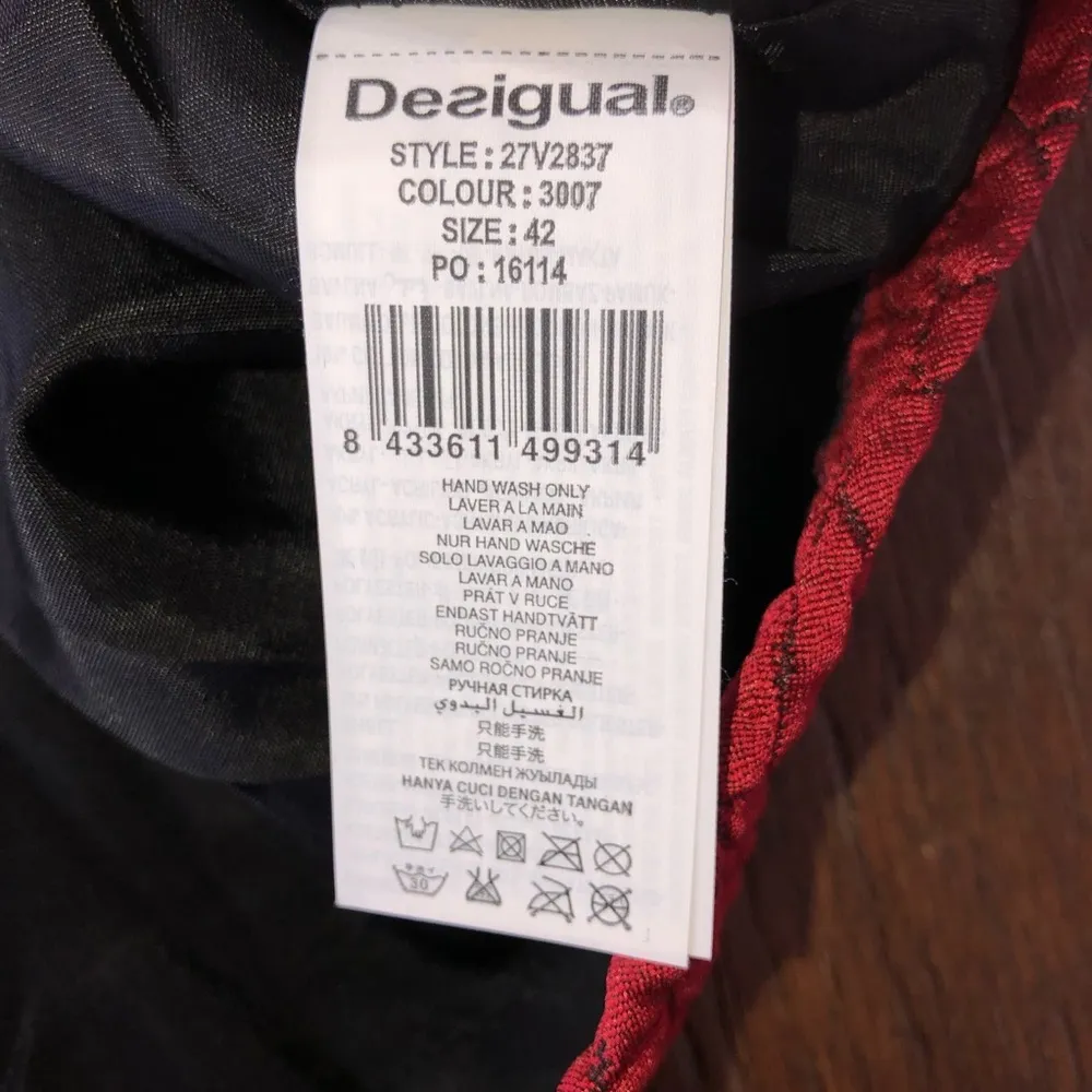 Desigual Sheath Red and Black Dress fitted cute nwt new L large 42 EU goth - Image 8