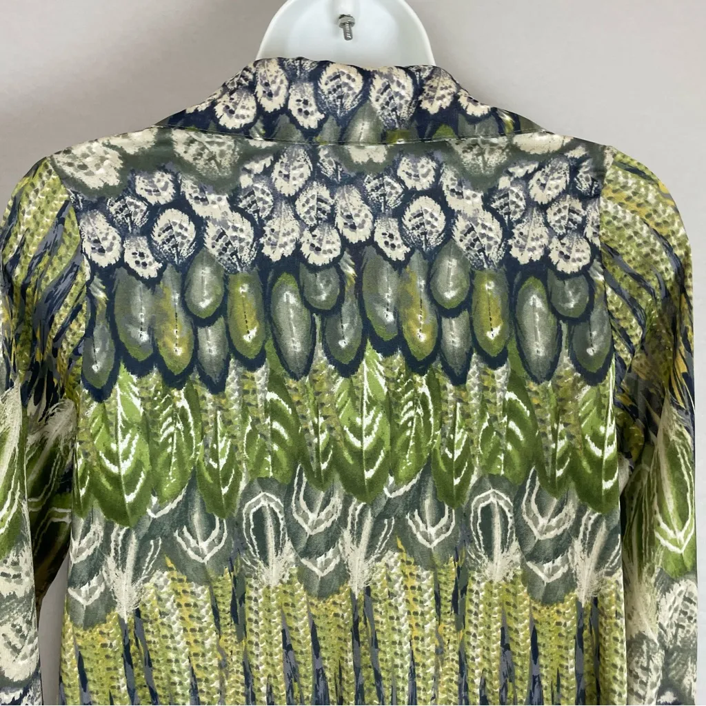 Olivia Moon Top Feather Pattern Women Size Petite XS Green Gray Blouse Shirt - Image 5