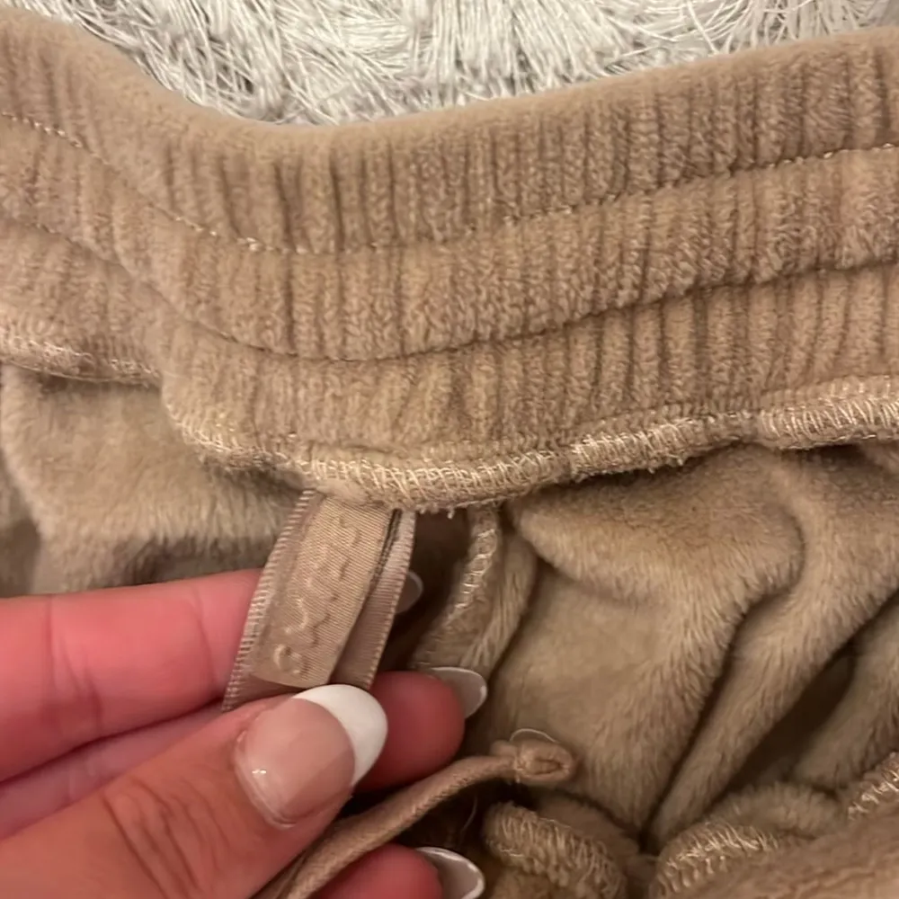 SKIMS  set - Image 5