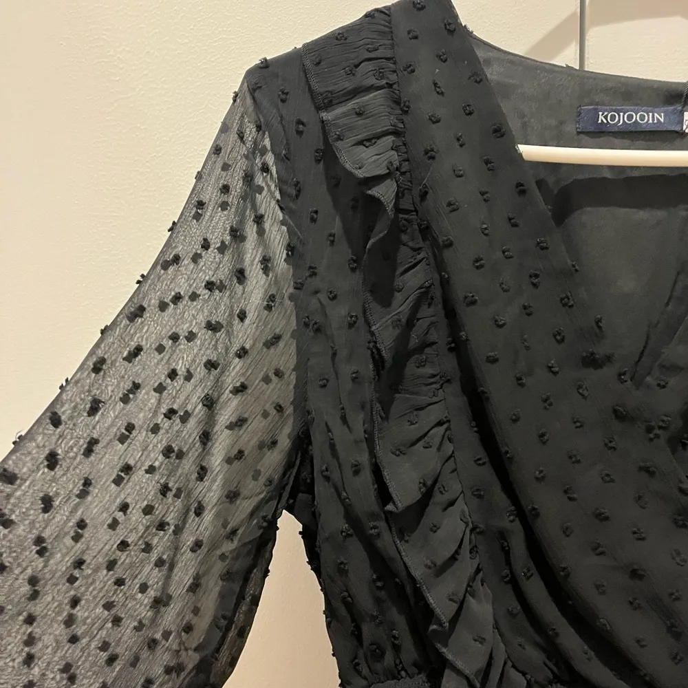 Kojooin top, ruffled with big sleeves women’s S - Image 4