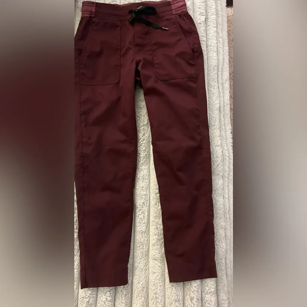 Maroon Lululemon & Go Take You There Trouser size 6 - Image 3